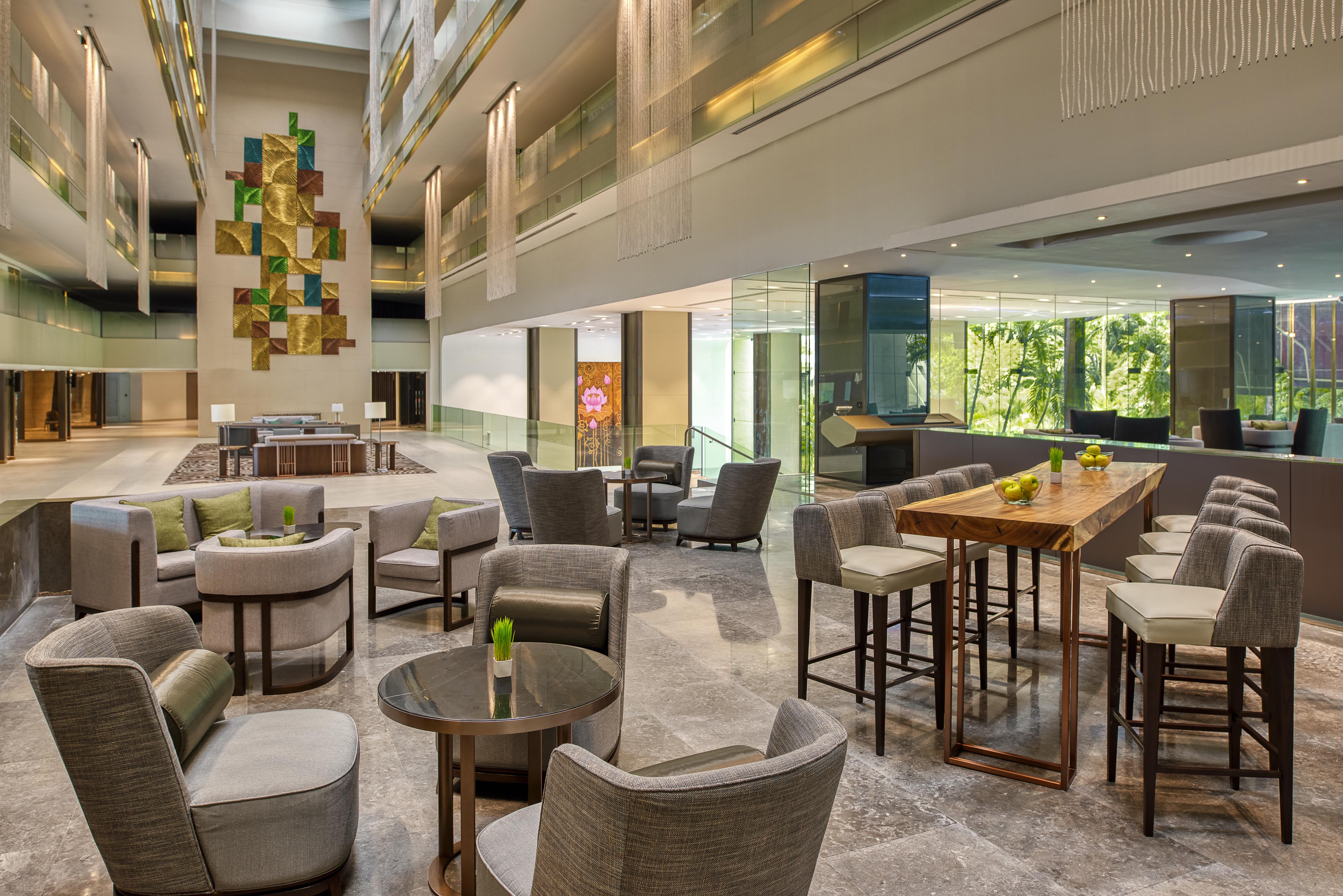 Moevenpick Hotel Bangkok Ploenchit Bdms Luaran gambar