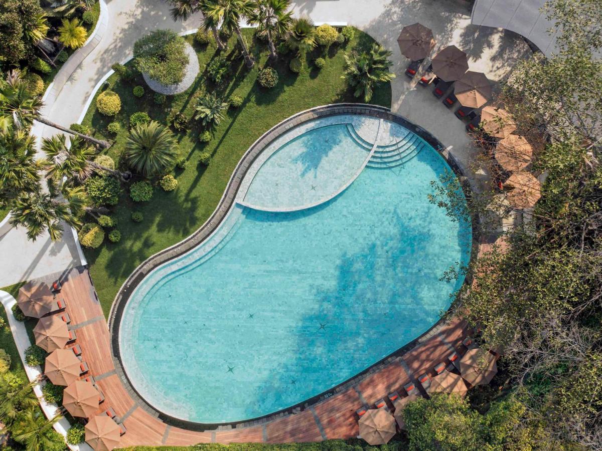Moevenpick Hotel Bangkok Ploenchit Bdms Luaran gambar
