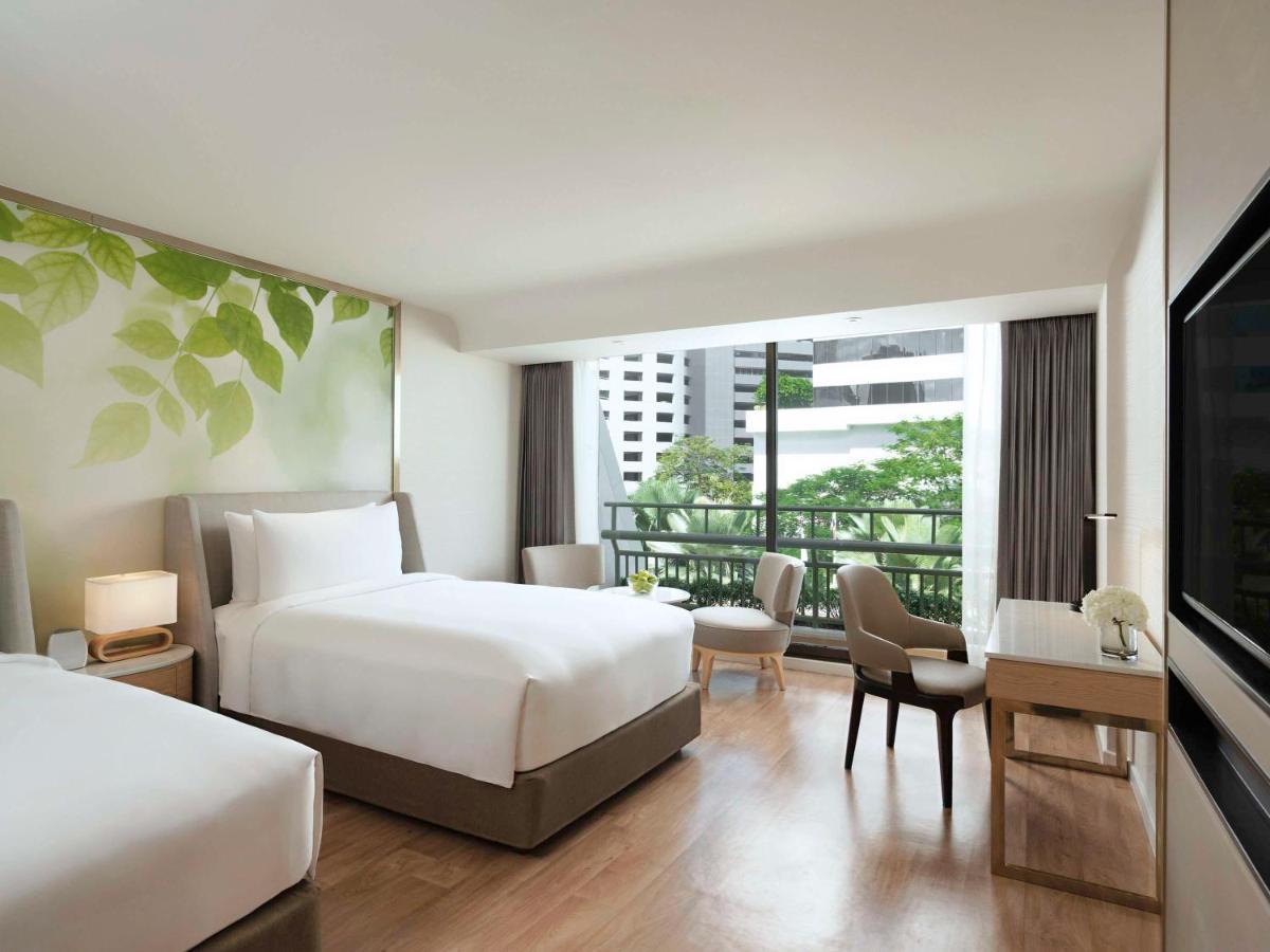 Moevenpick Hotel Bangkok Ploenchit Bdms Luaran gambar