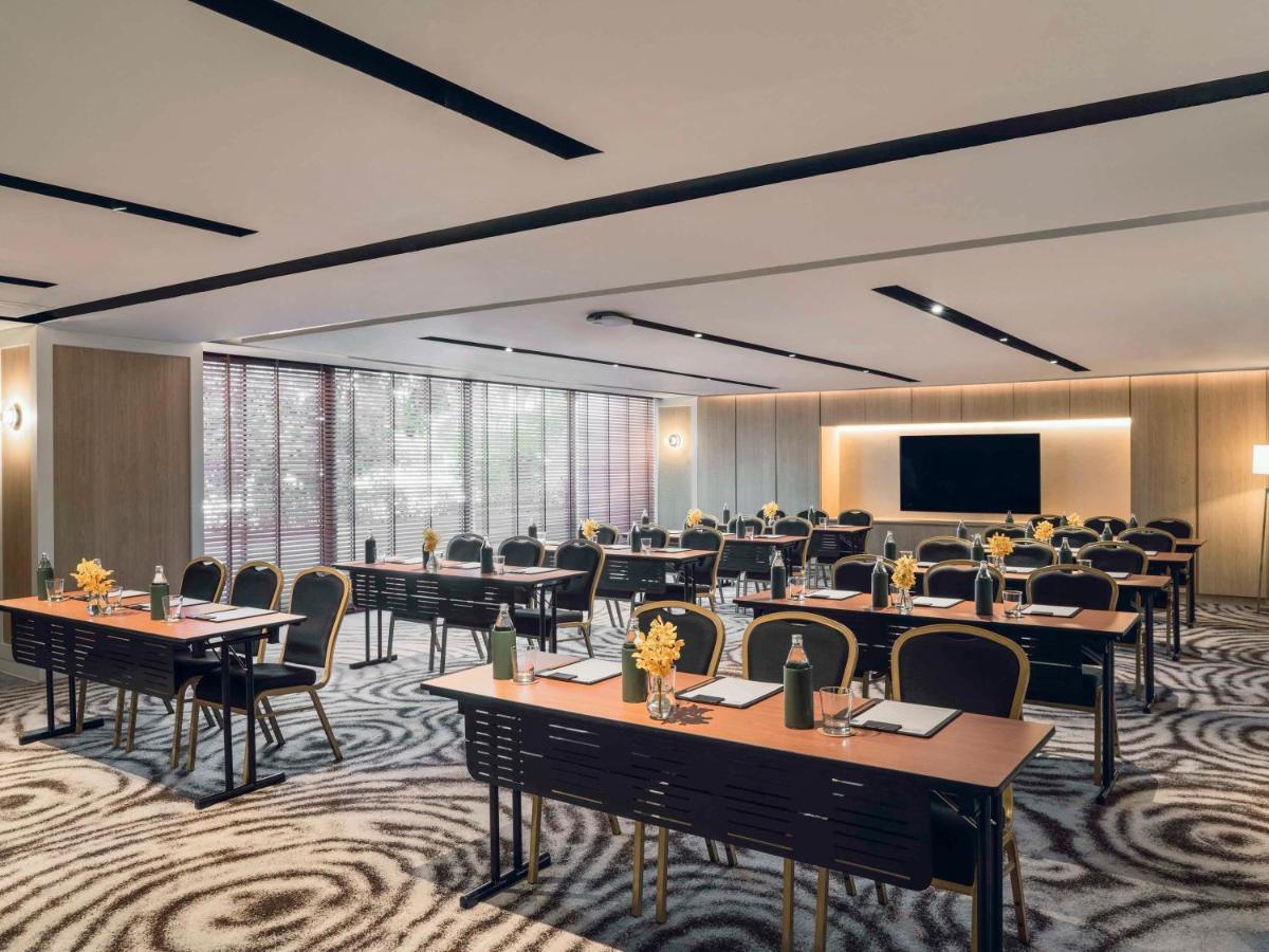 Moevenpick Hotel Bangkok Ploenchit Bdms Luaran gambar