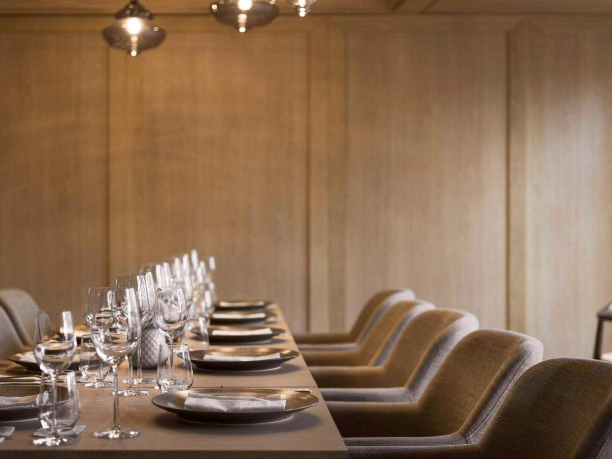 Moevenpick Hotel Bangkok Ploenchit Bdms Luaran gambar