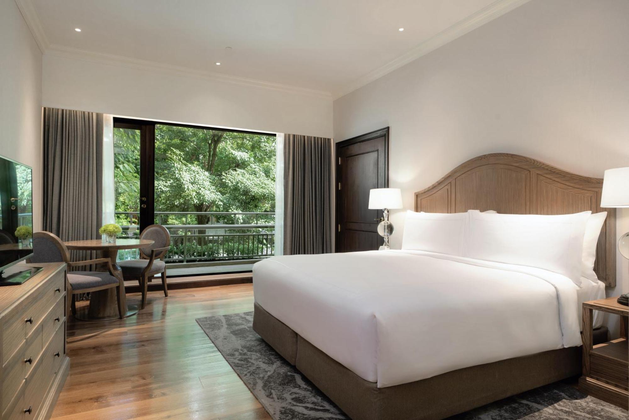 Moevenpick Hotel Bangkok Ploenchit Bdms Luaran gambar
