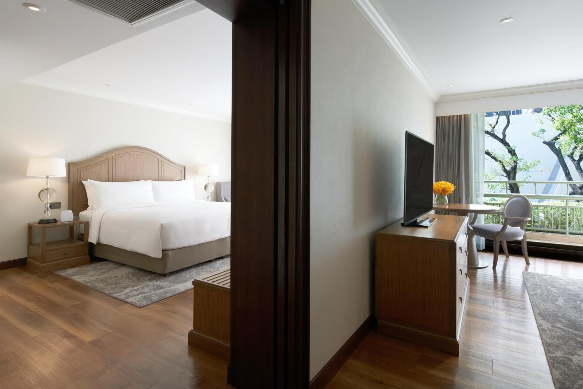 Moevenpick Hotel Bangkok Ploenchit Bdms Luaran gambar